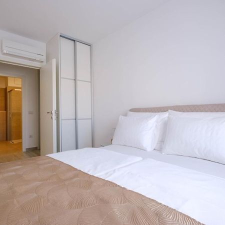 Mb Luxury Apartments Zadar Buitenkant foto