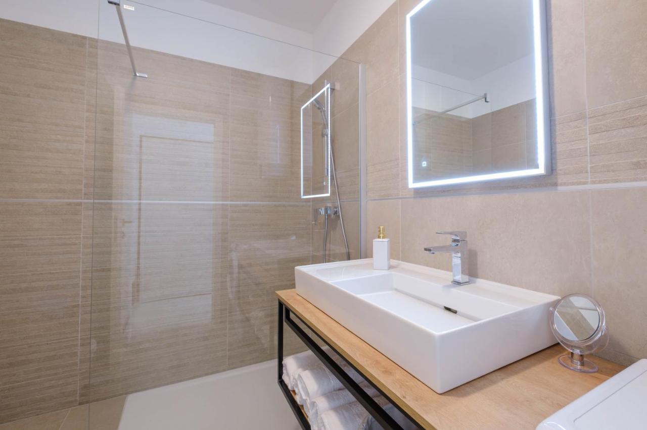 Mb Luxury Apartments Zadar Buitenkant foto